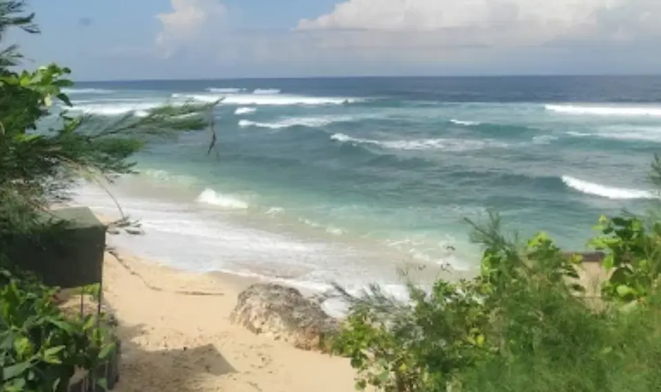 pantai nyang nyang